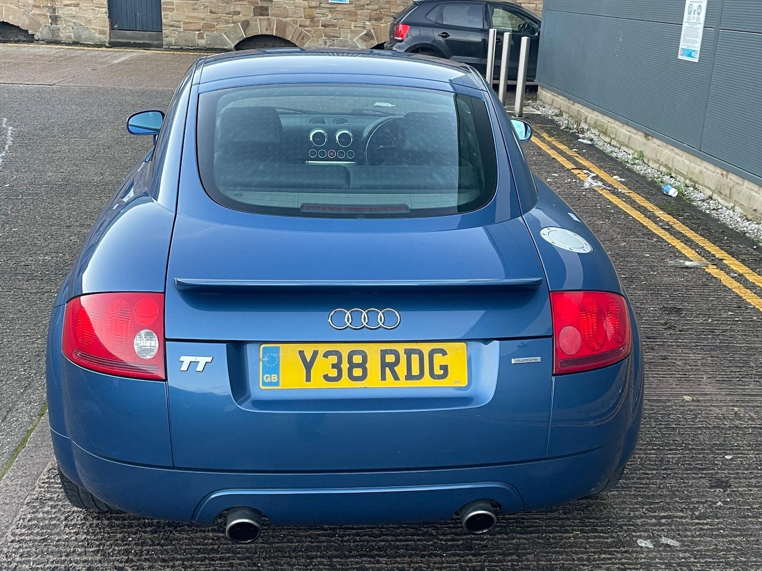 Used Audi TT 2001 for sale - 76898831: Photo 31