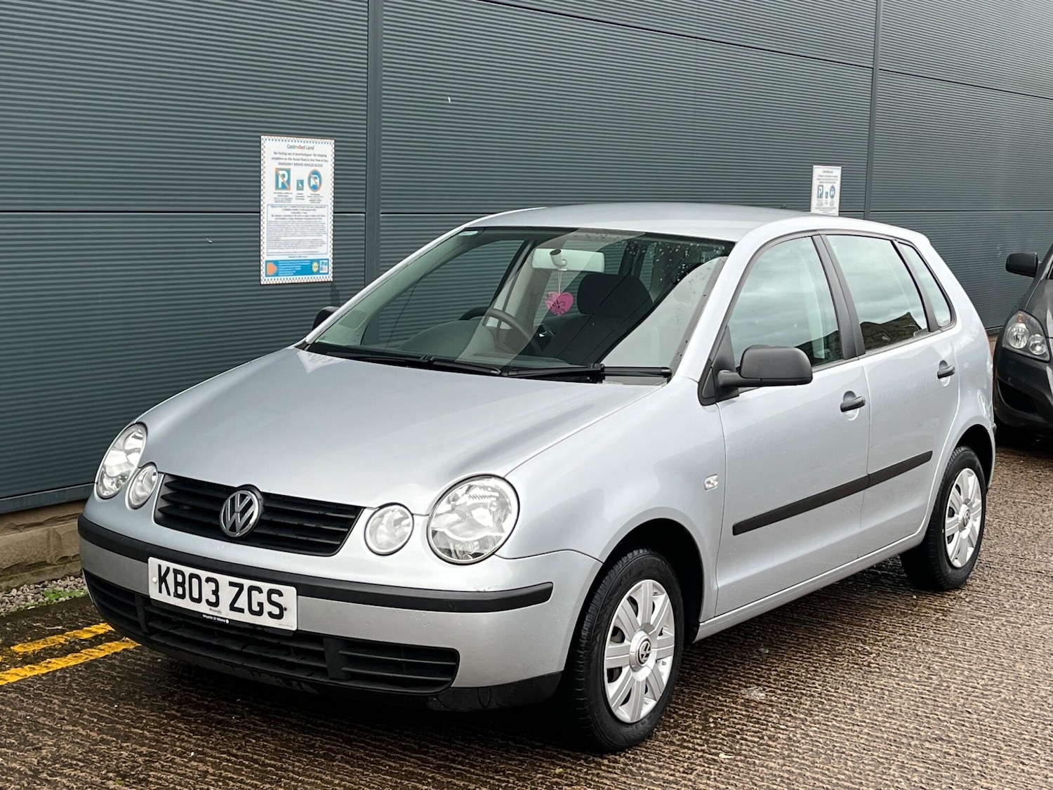 Used Volkswagen Polo 2003 for sale - 76886720: Photo 11