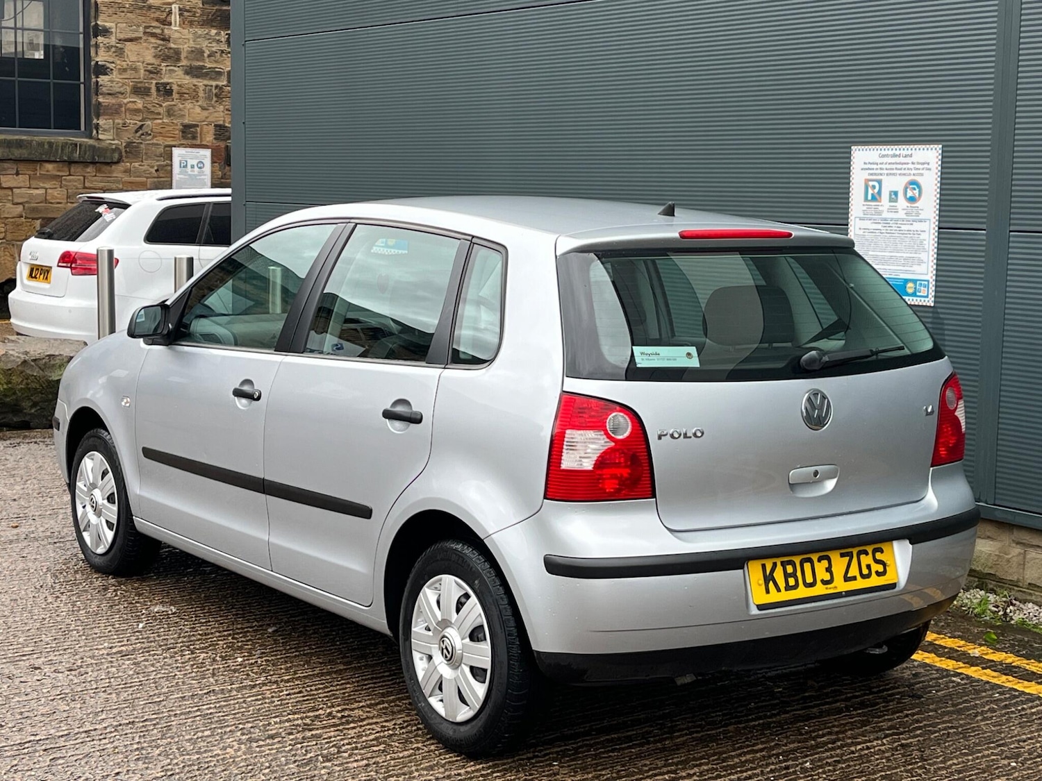 Used Volkswagen Polo 2003 for sale - 76886720: Photo 13