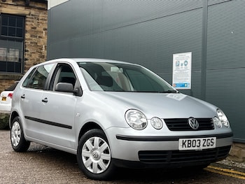Used Volkswagen Polo 2003 for sale - 76886720: Photo