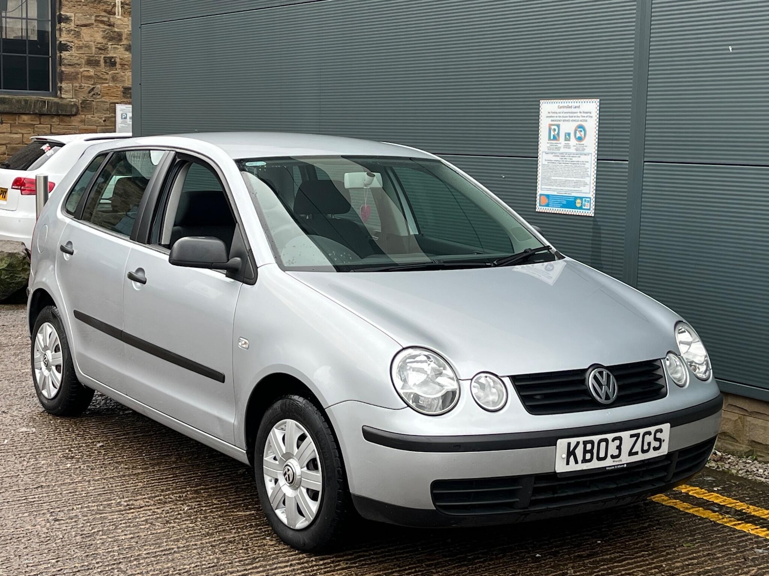 Used Volkswagen Polo 2003 for sale - 76886720: Photo 5