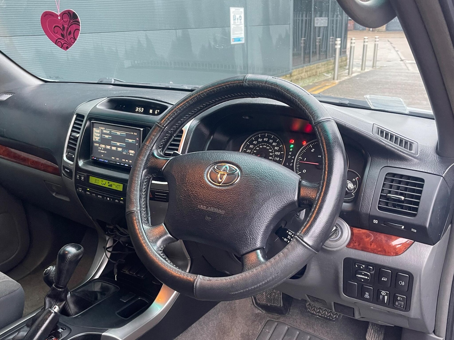 Used Toyota Land Cruiser for sale - 77166838: Photo 42