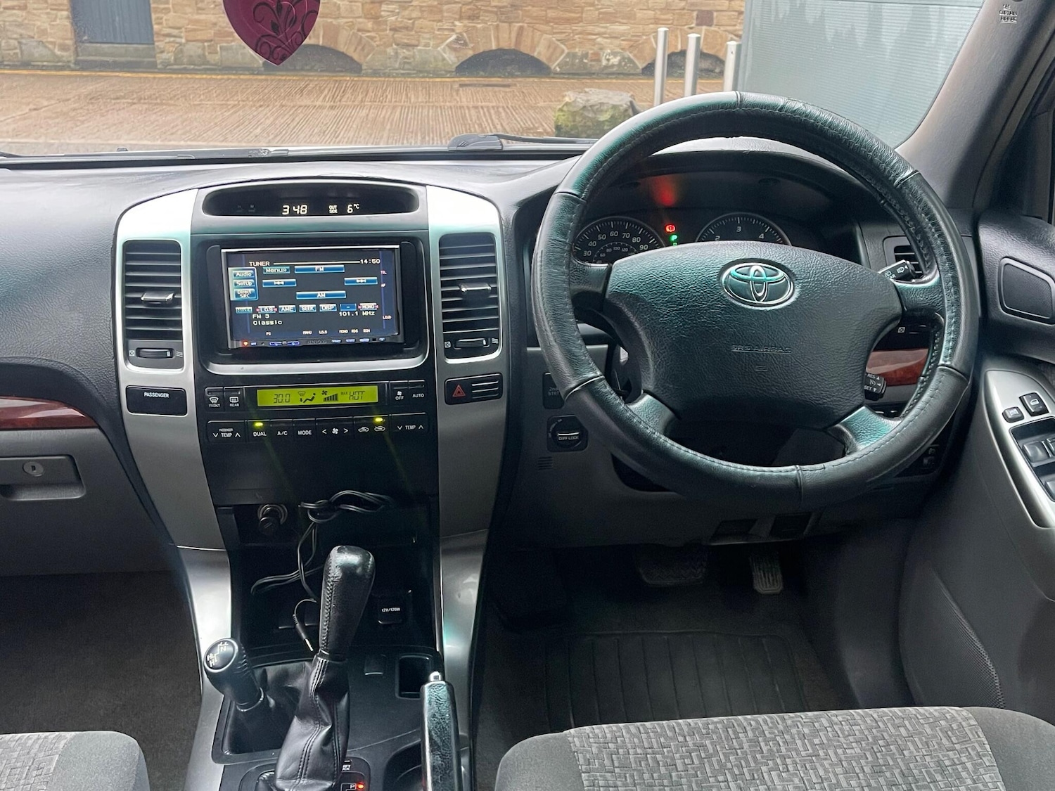 Used Toyota Land Cruiser for sale - 77166838: Photo 47