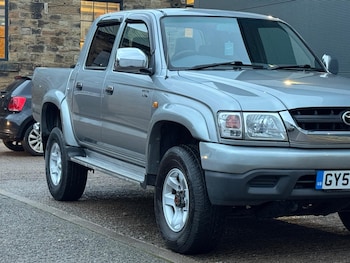 Used Toyota Hilux 2005 for sale - 76771672: Photo