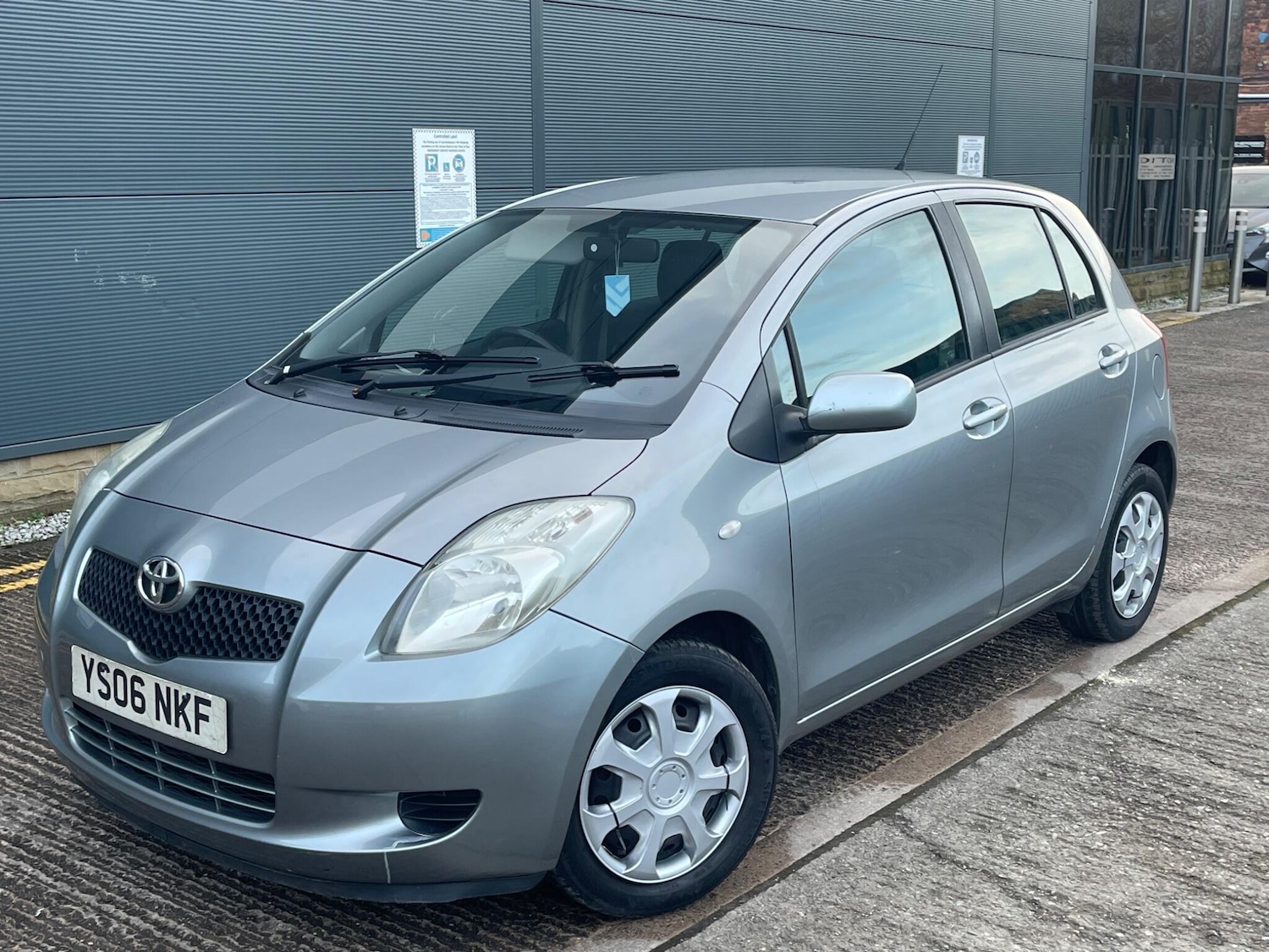 Used Toyota Yaris for sale - 77267737: Photo 4