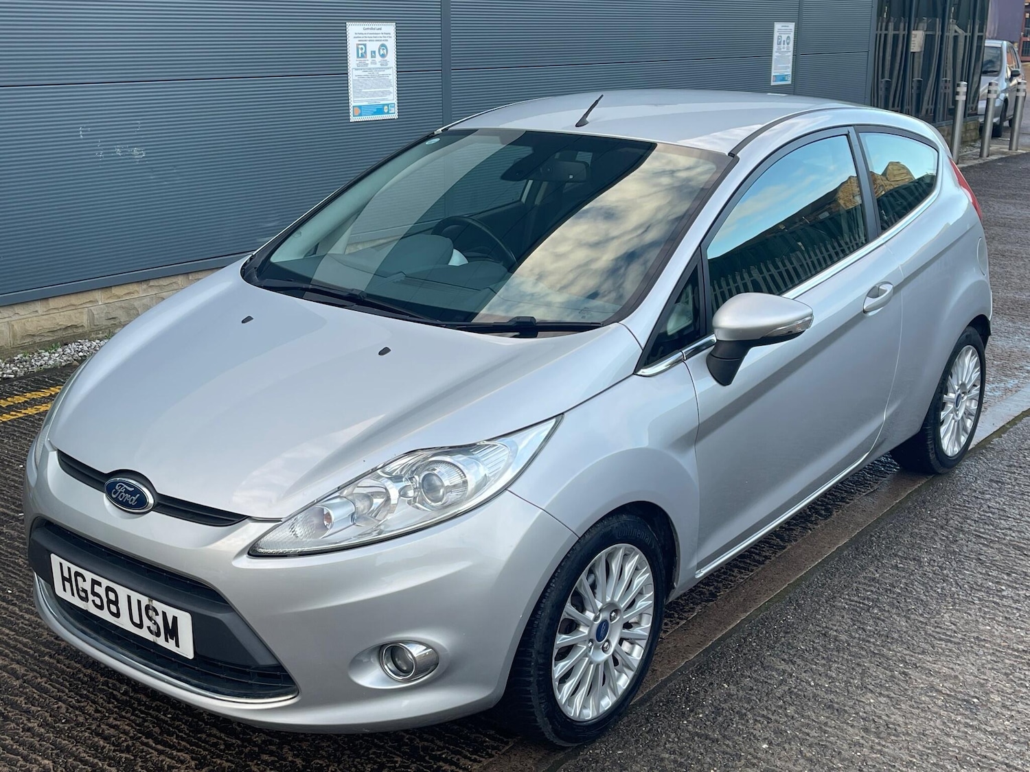 Used Ford Fiesta for sale - 77190757: Photo 2