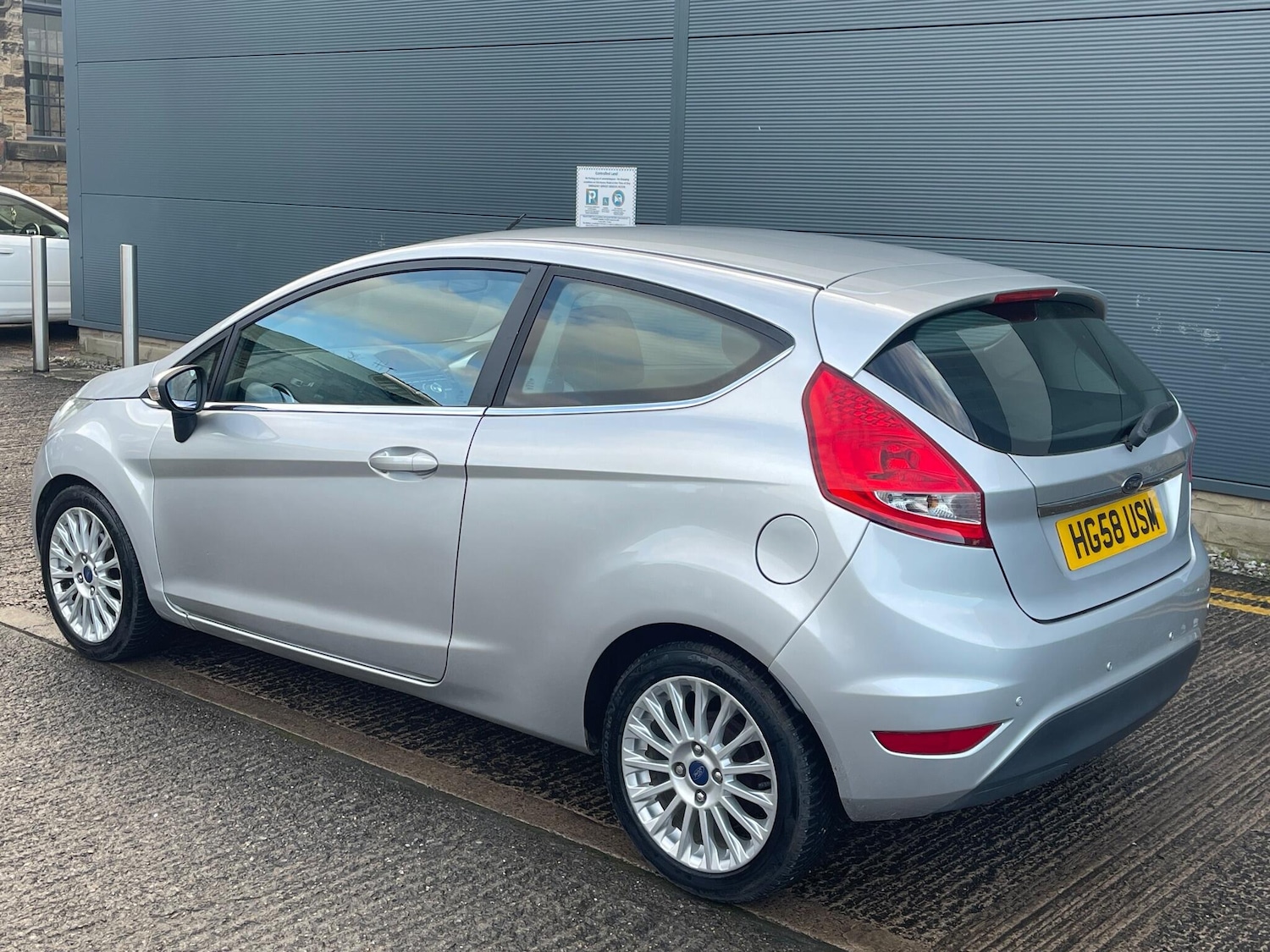 Used Ford Fiesta for sale - 77190757: Photo 9