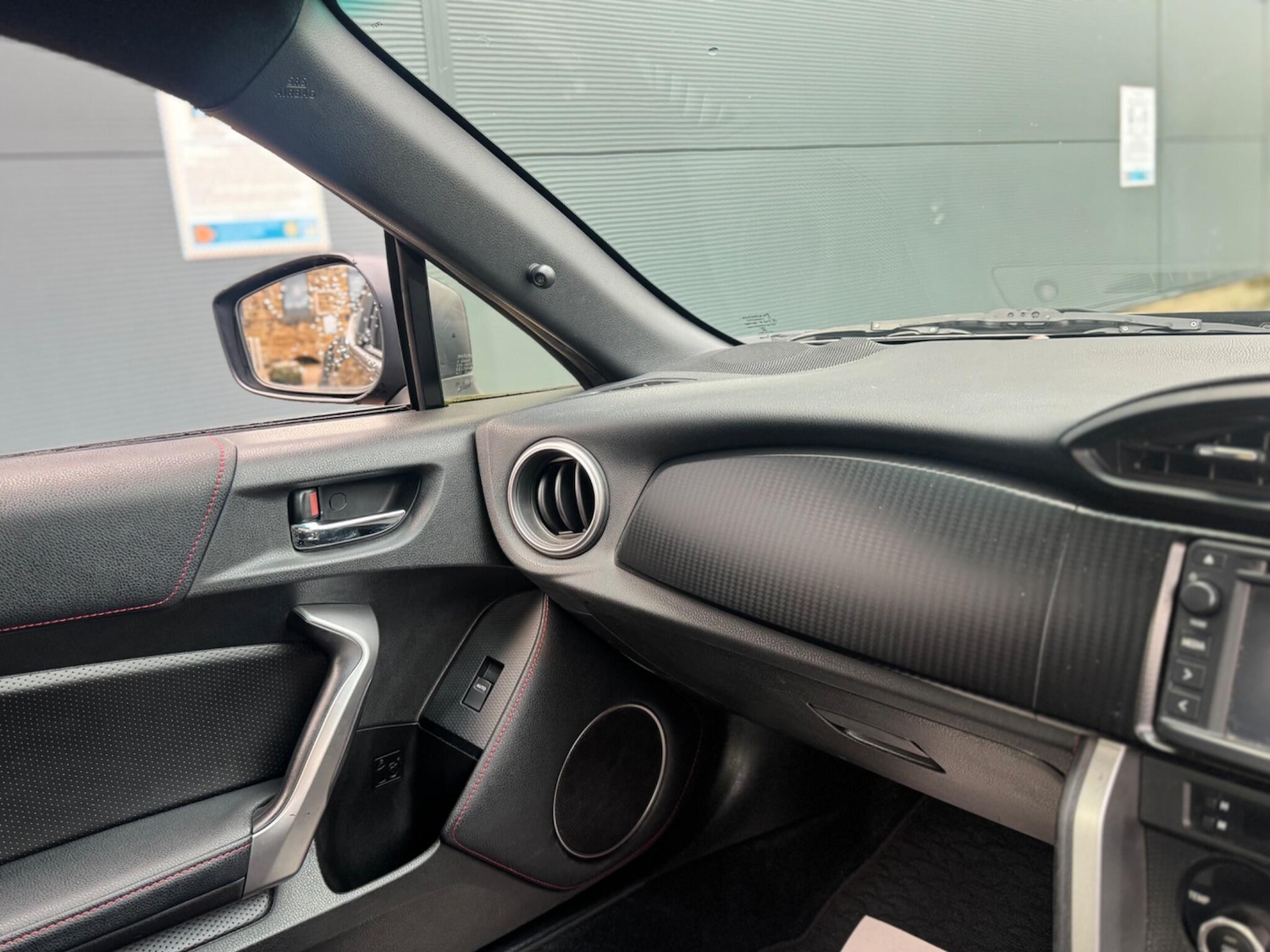 Used Toyota GT86 2013 for sale - 76935803: Photo 30