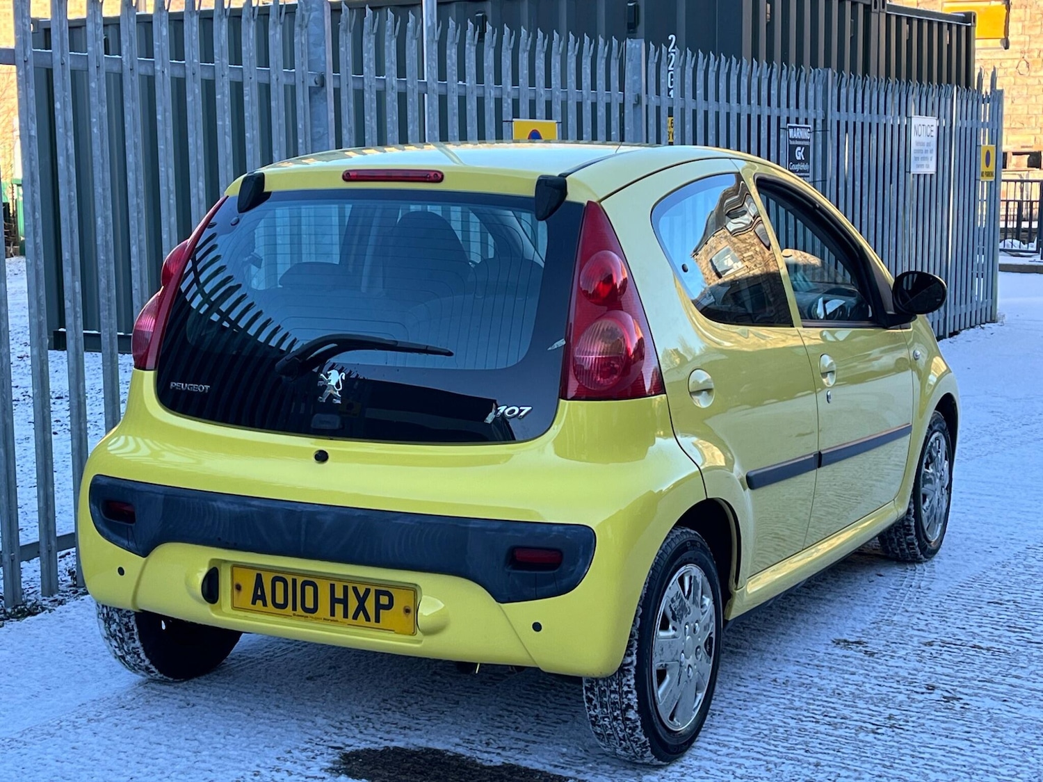 Used Peugeot 107 2010 for sale - 77109514: Photo 12