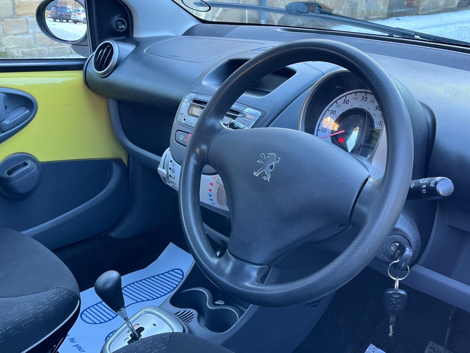 Used Peugeot 107 2010 for sale - 77109514: Photo 17