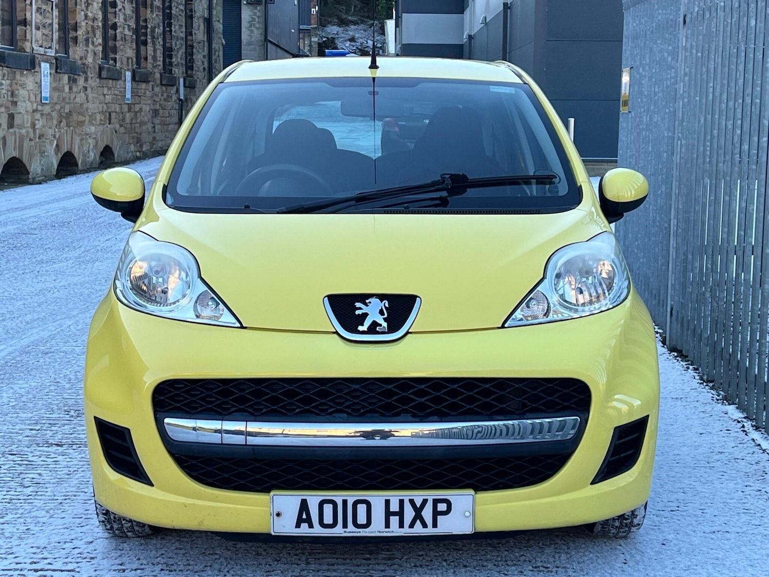 Used Peugeot 107 2010 for sale - 77109514: Photo 2