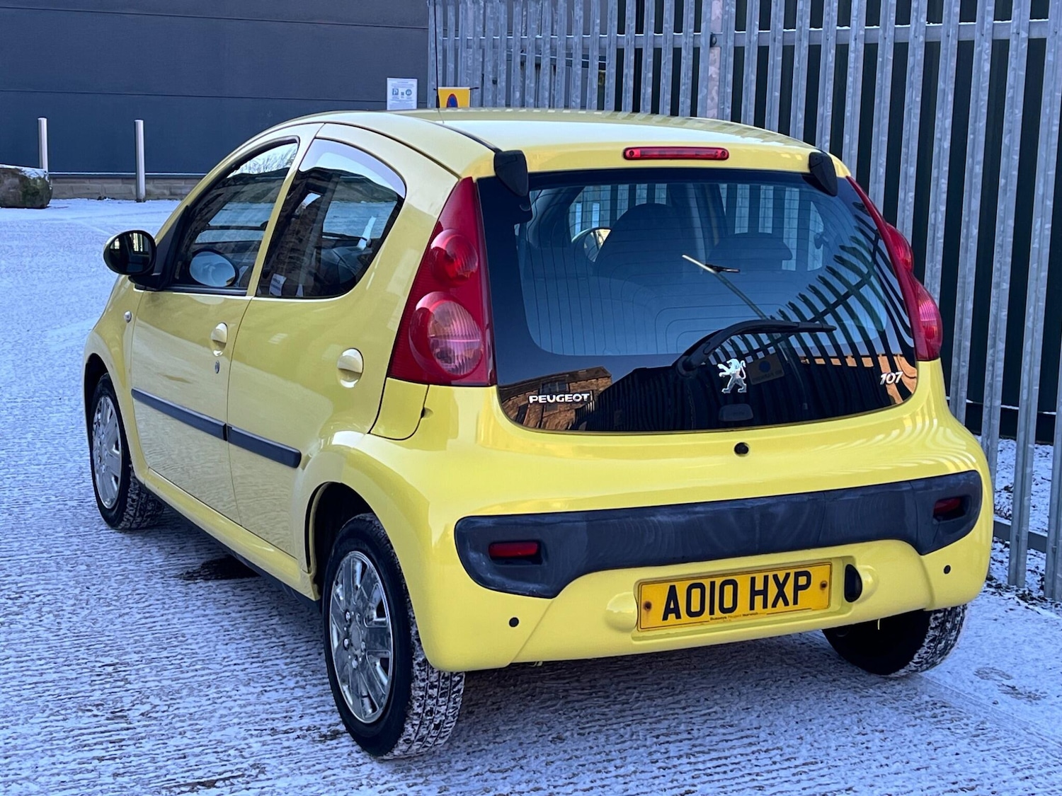 Used Peugeot 107 2010 for sale - 77109514: Photo 4