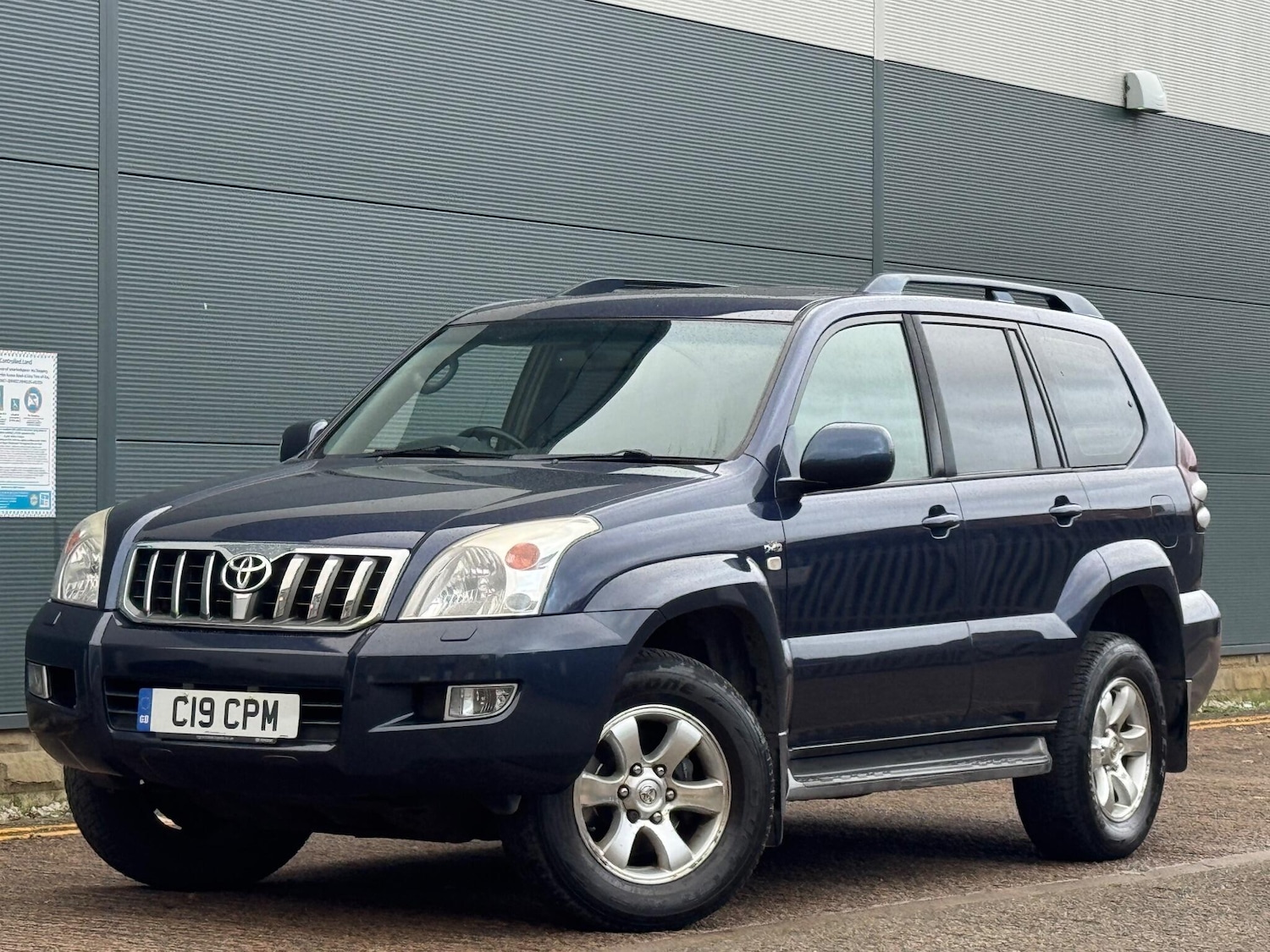 Used Toyota Land Cruiser for sale - 76976744: Photo 27