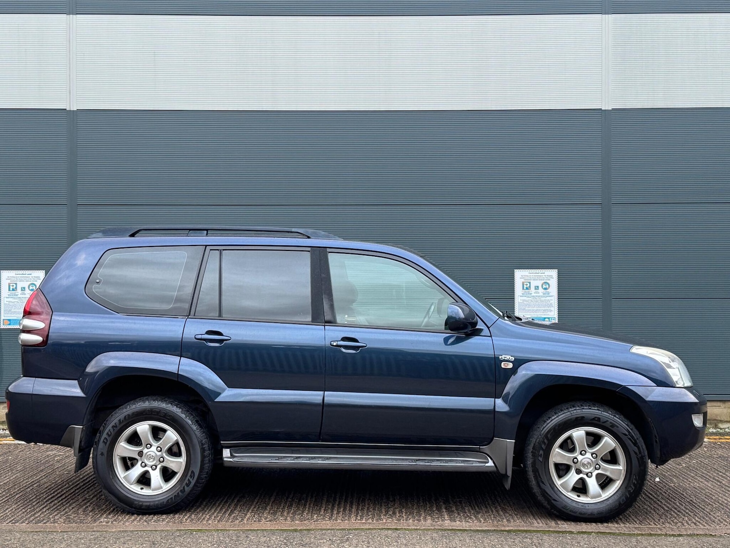 Used Toyota Land Cruiser for sale - 76976744: Photo 28