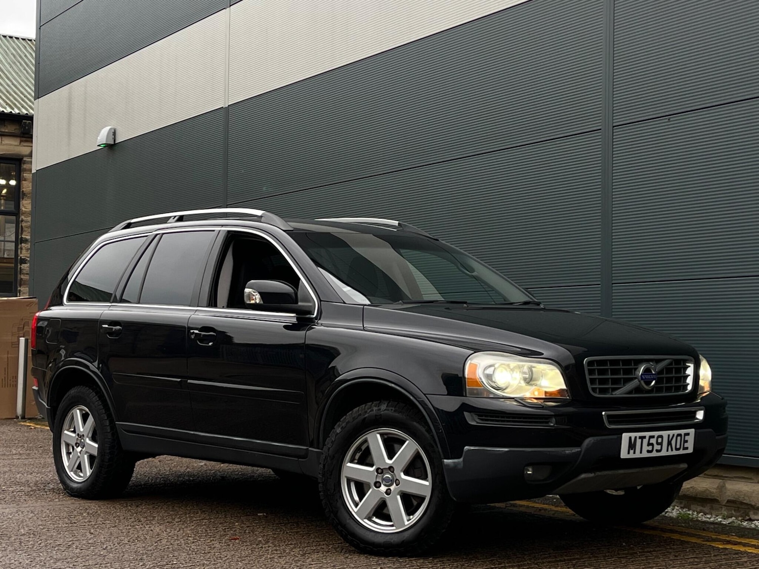 Used Volvo XC90 2009 for sale - 76936318: Photo 6