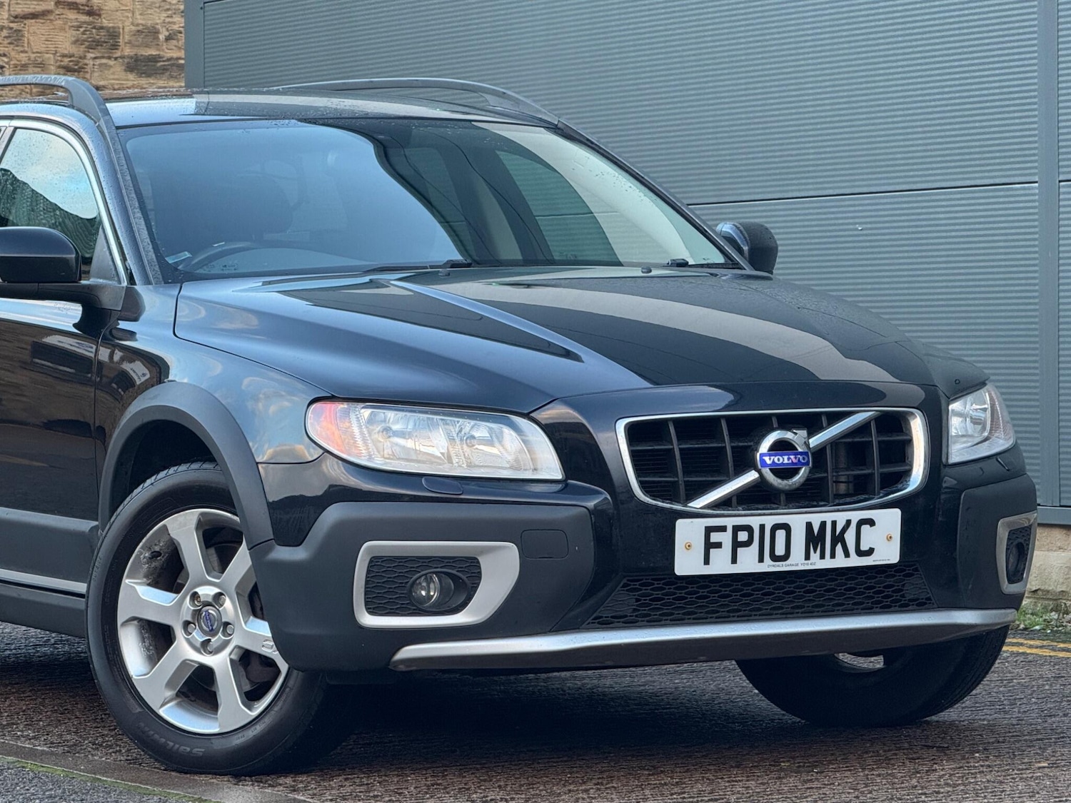 Used Volvo XC70 2010 for sale - 76824601: Photo 13