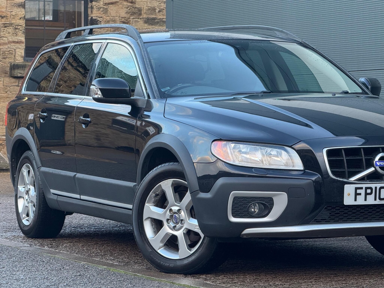 Used Volvo XC70 2010 for sale - 76824601: Photo 14