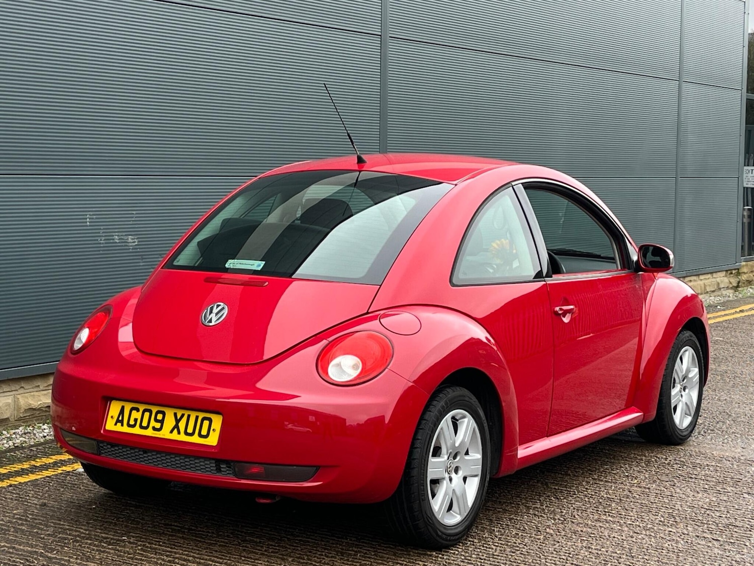 Used Volkswagen Beetle 2009 for sale - 76728648: Photo 14