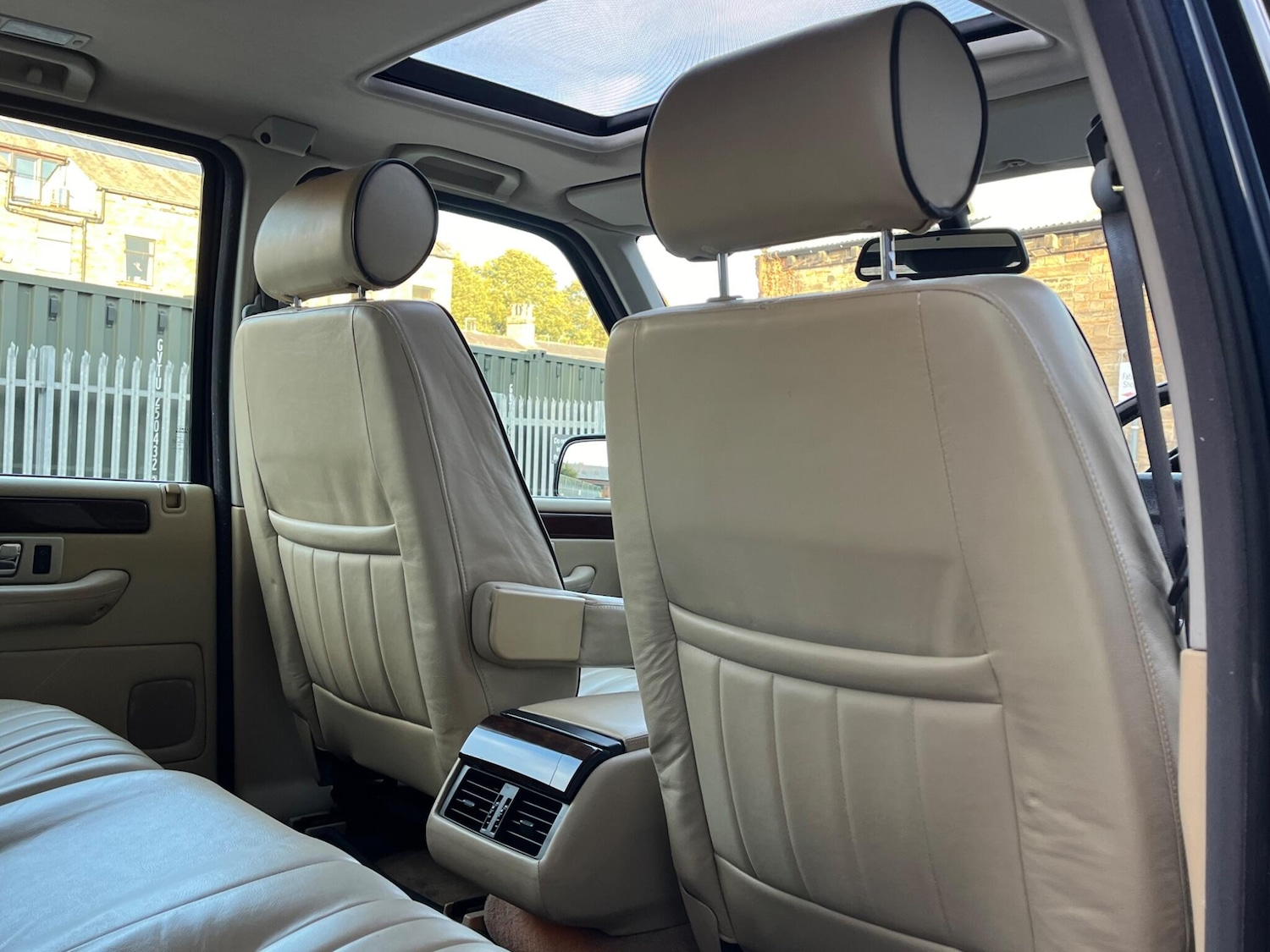 Used Land Rover Range Rover 2000 for sale - 76728348: Photo 21