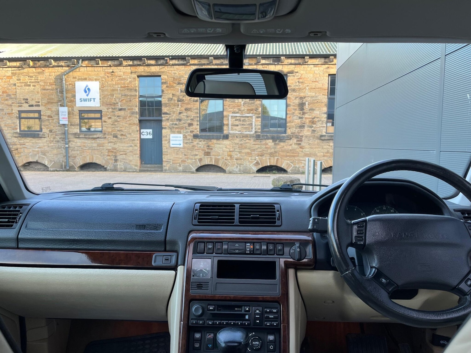 Used Land Rover Range Rover 2000 for sale - 76728348: Photo 24