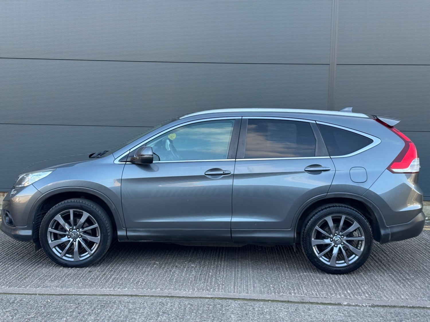 Used Honda CR-V for sale - 78058008: Photo 24