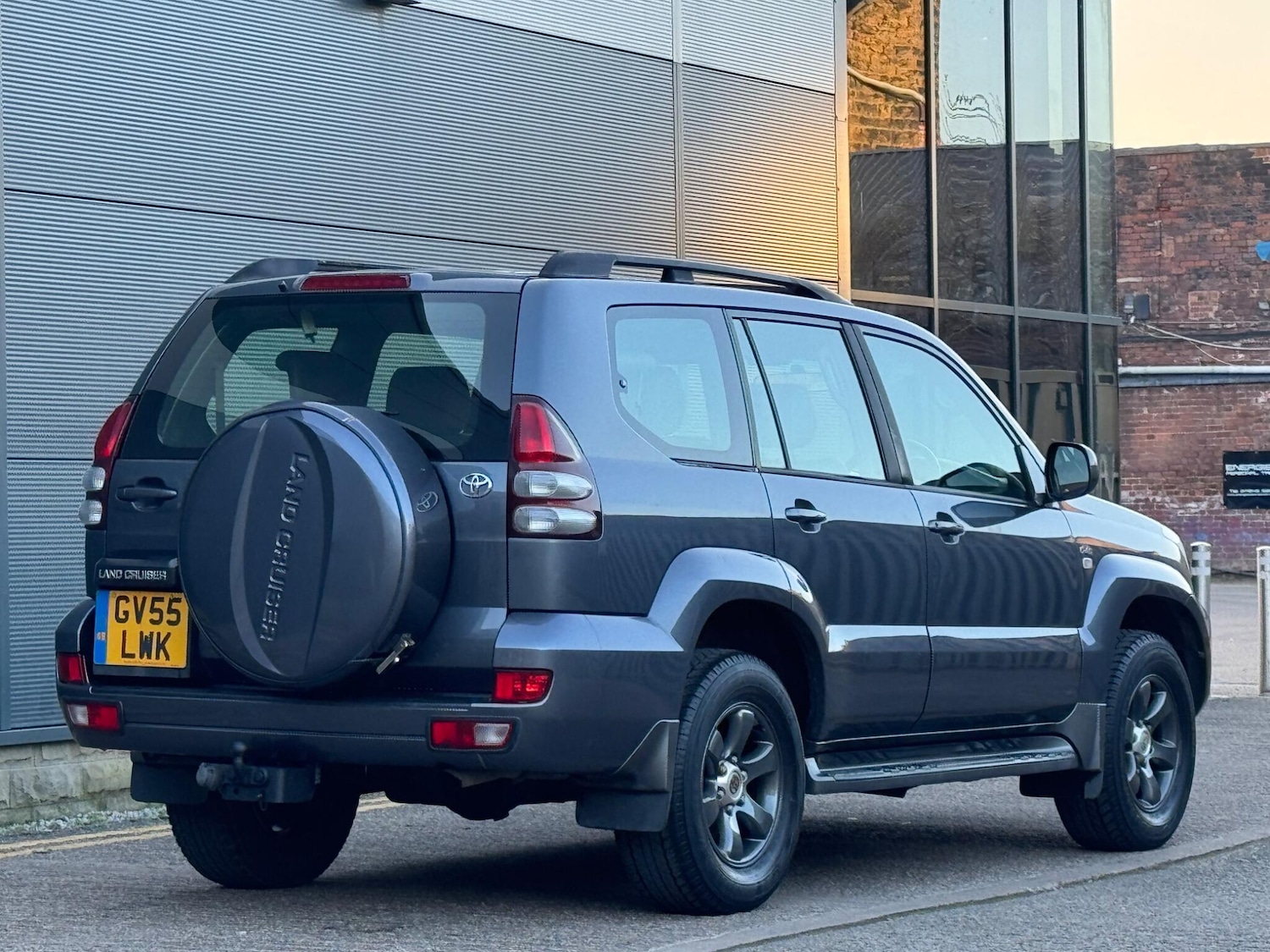 Used Toyota Land Cruiser 2005 for sale - 77738283: Photo 20