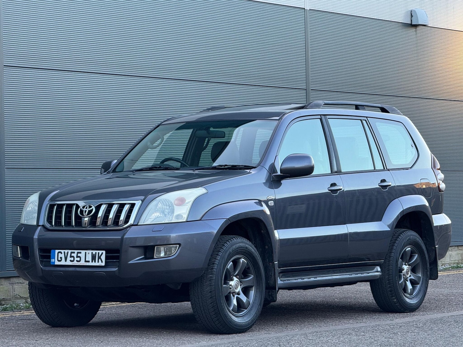 Used Toyota Land Cruiser 2005 for sale - 77738283: Photo 5