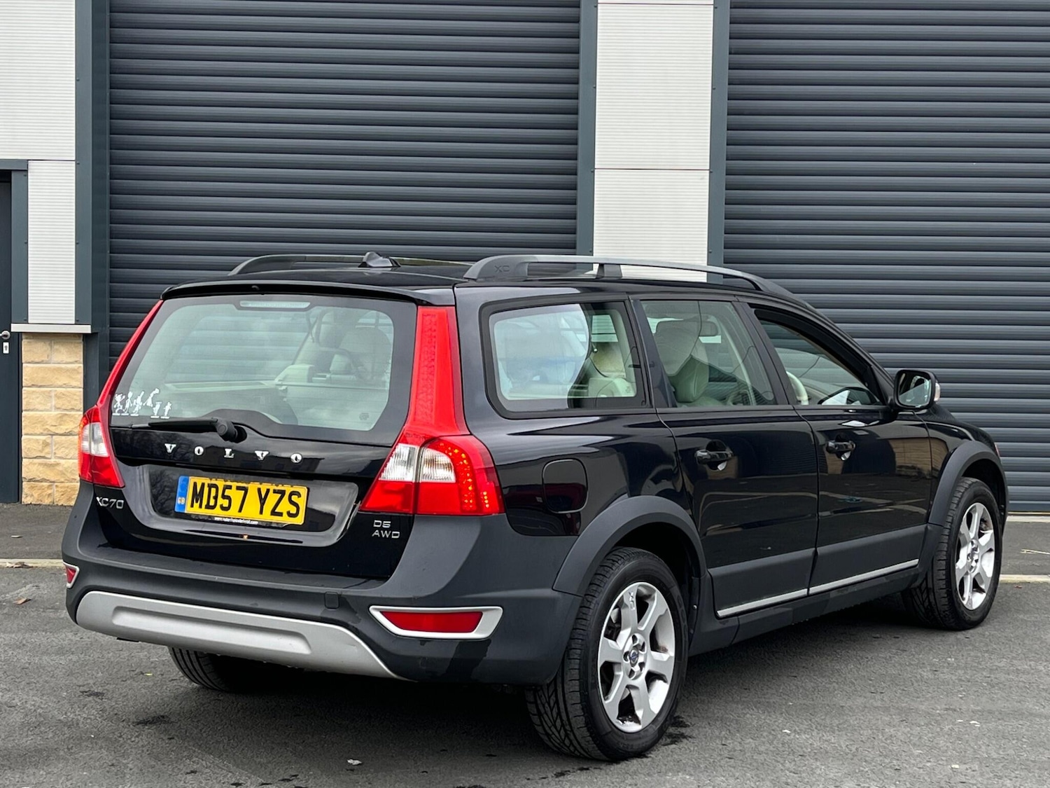 Used Volvo XC70 2007 for sale - 77156084: Photo 11