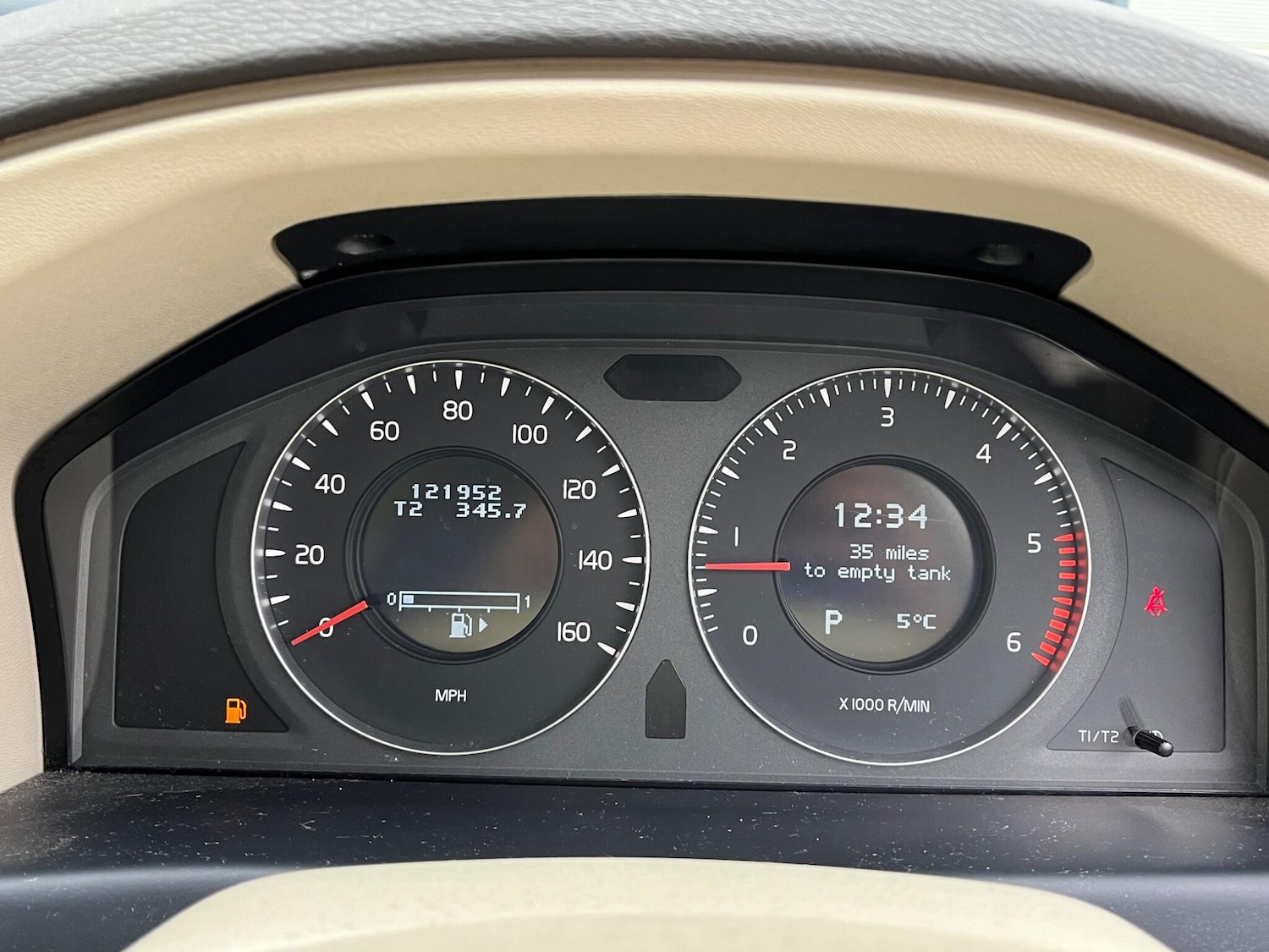 Used Volvo XC70 2007 for sale - 77156084: Photo 21