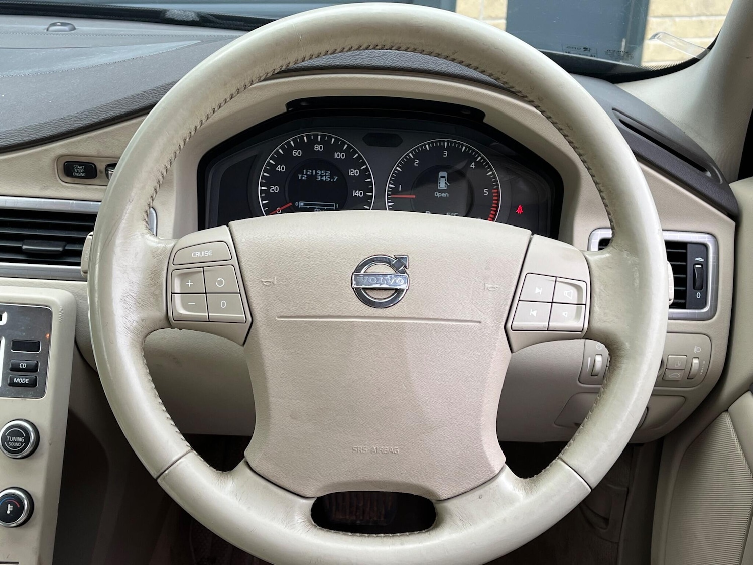 Used Volvo XC70 2007 for sale - 77156084: Photo 23