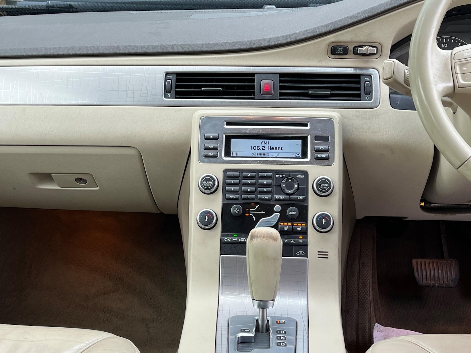 Used Volvo XC70 2007 for sale - 77156084: Photo 26