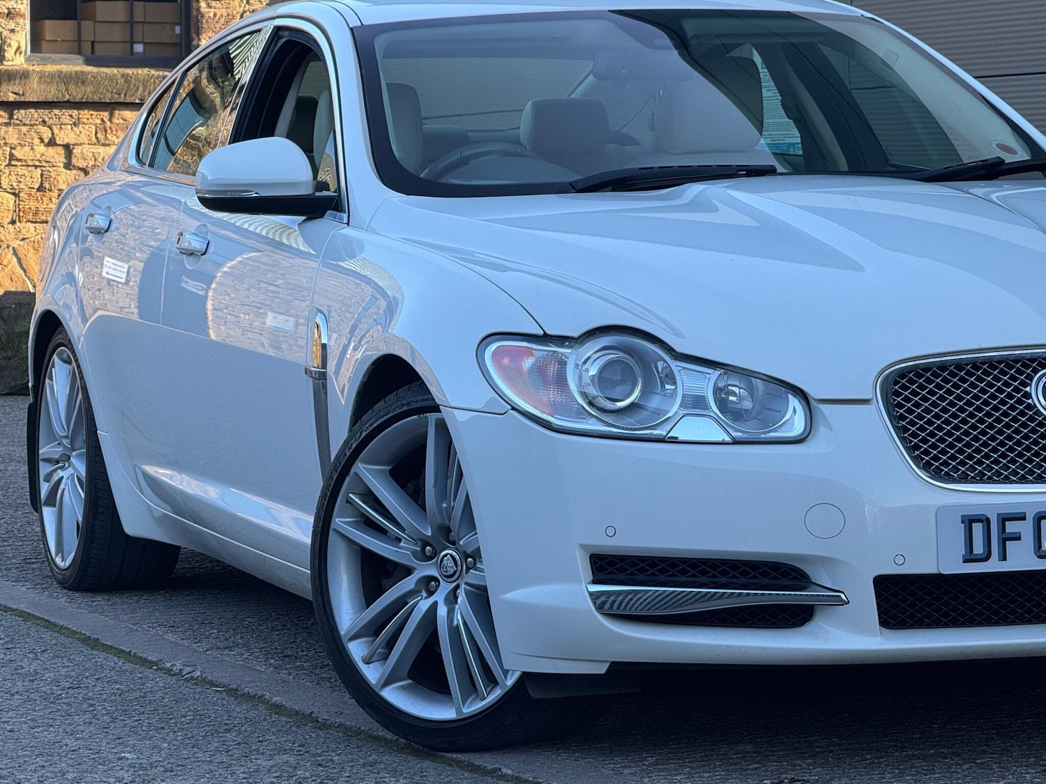Used Jaguar XF 2009 for sale - 77752997: Photo 3