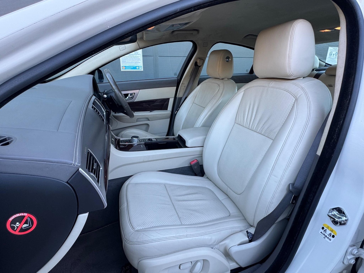 Used Jaguar XF 2009 for sale - 77752997: Photo 33