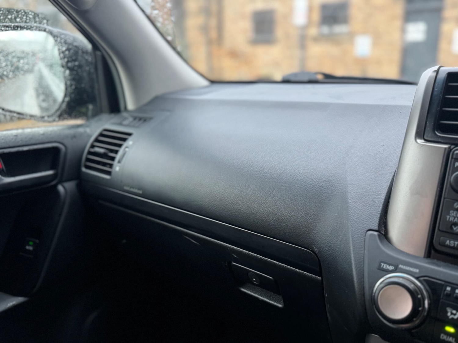 Used Toyota Land Cruiser 2012 for sale - 77510008: Photo 23