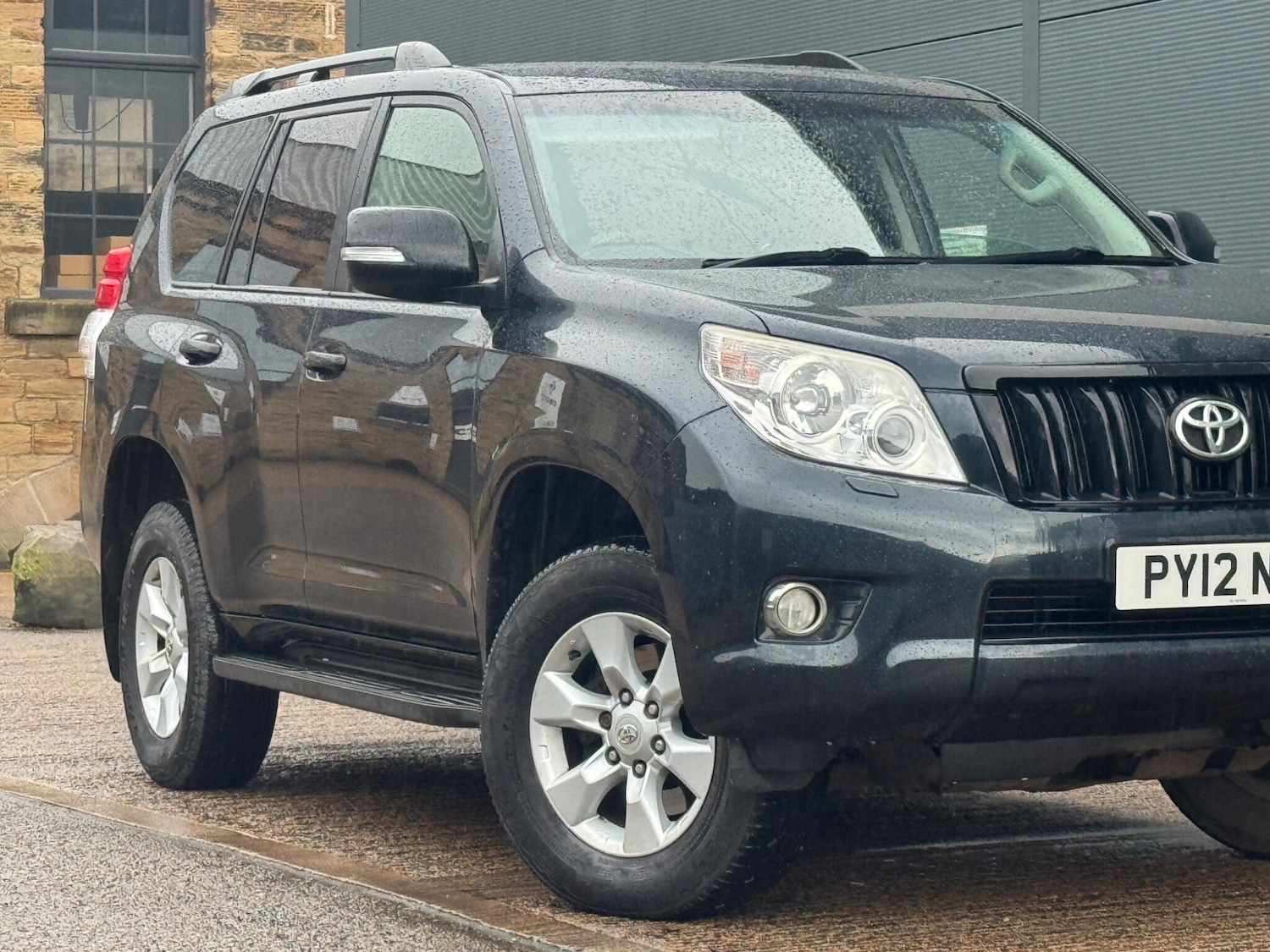 Used Toyota Land Cruiser 2012 for sale - 77510008: Photo 4