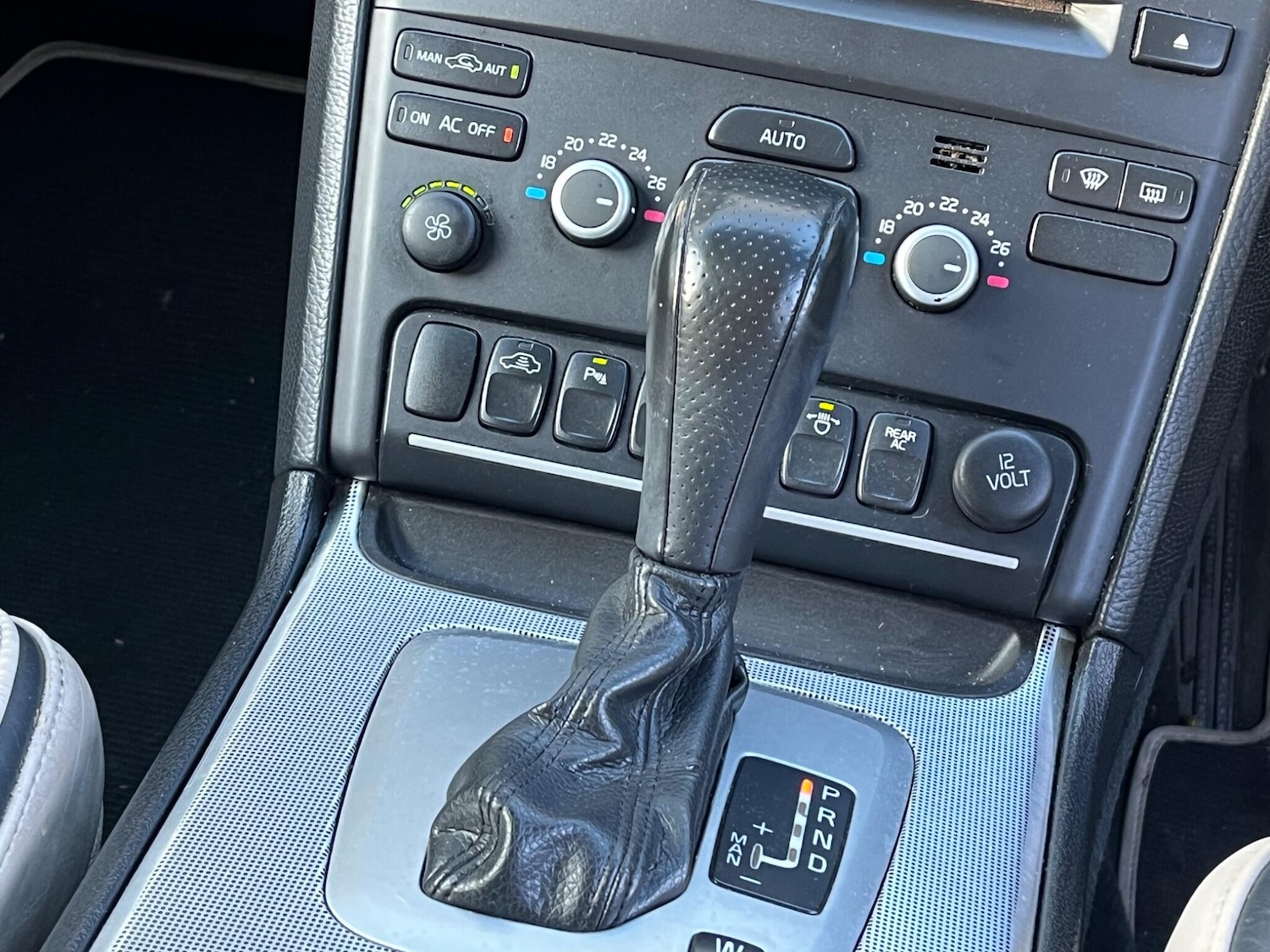 Used Volvo XC90 2011 for sale - 77396327: Photo 12