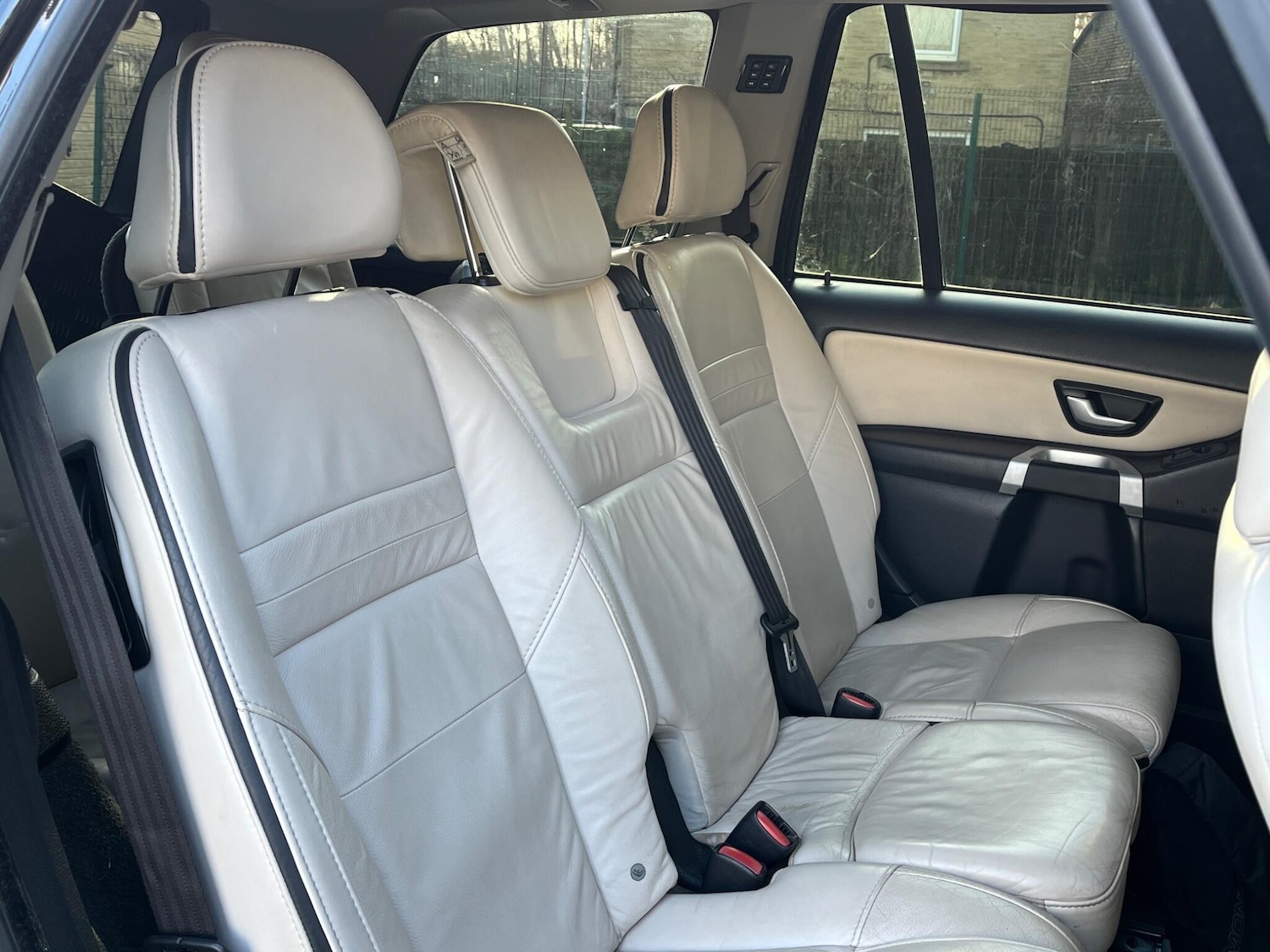 Used Volvo XC90 2011 for sale - 77396327: Photo 15