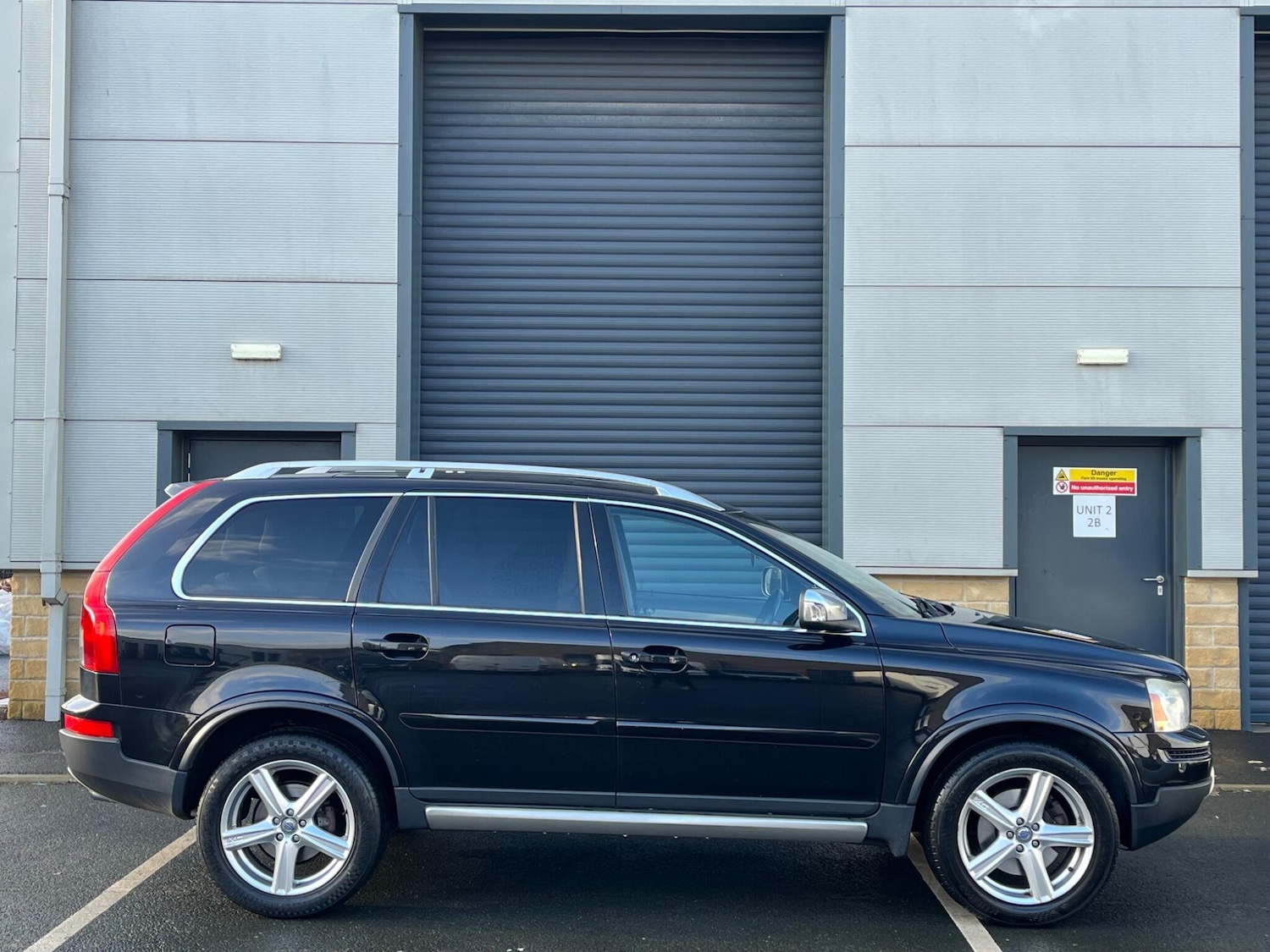 Used Volvo XC90 2011 for sale - 77396327: Photo 9