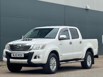 Used Toyota Hilux 2012 for sale - 79093421: Photo