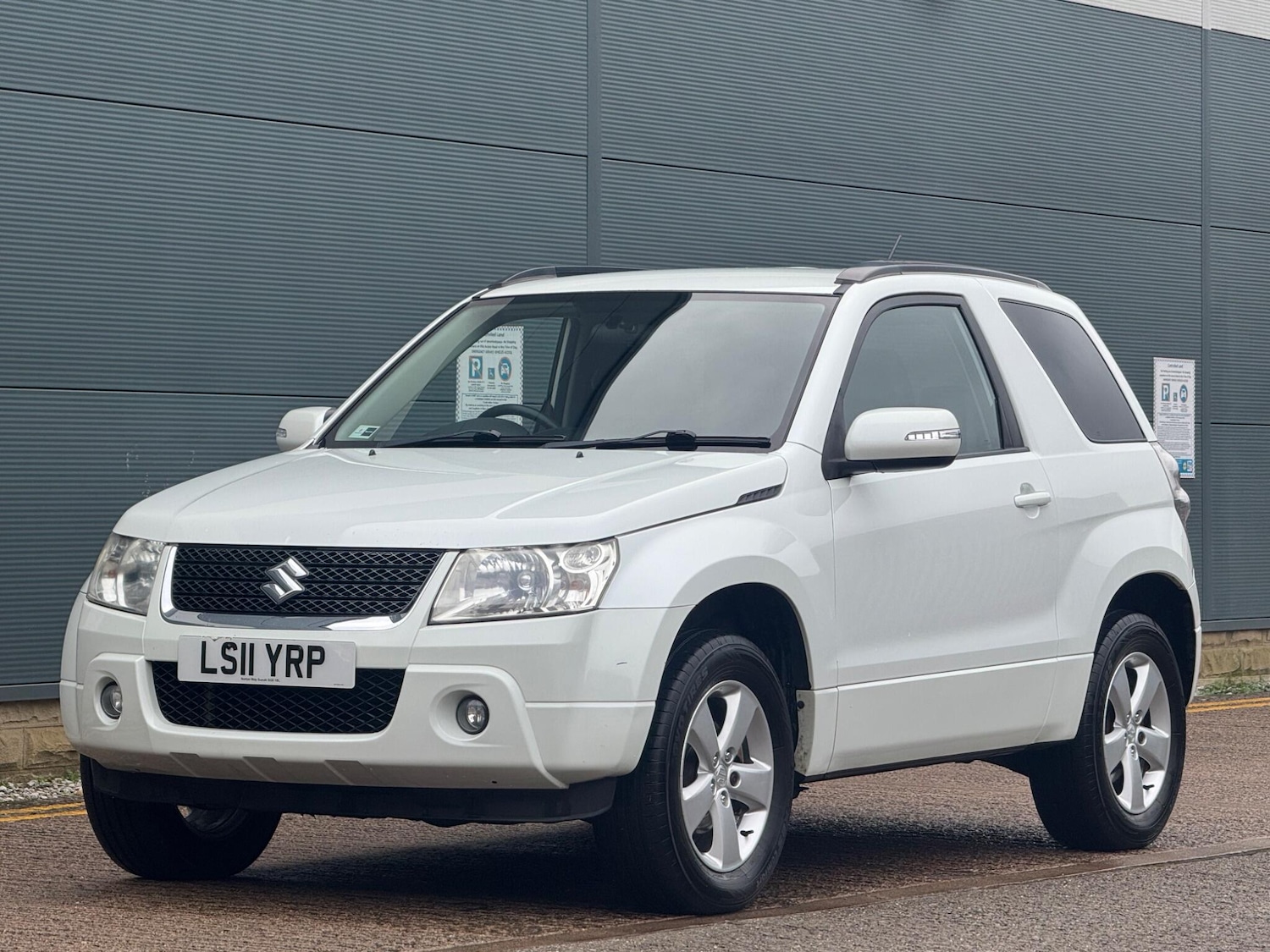 Used Suzuki Grand Vitara for sale - 77510011: Photo 5