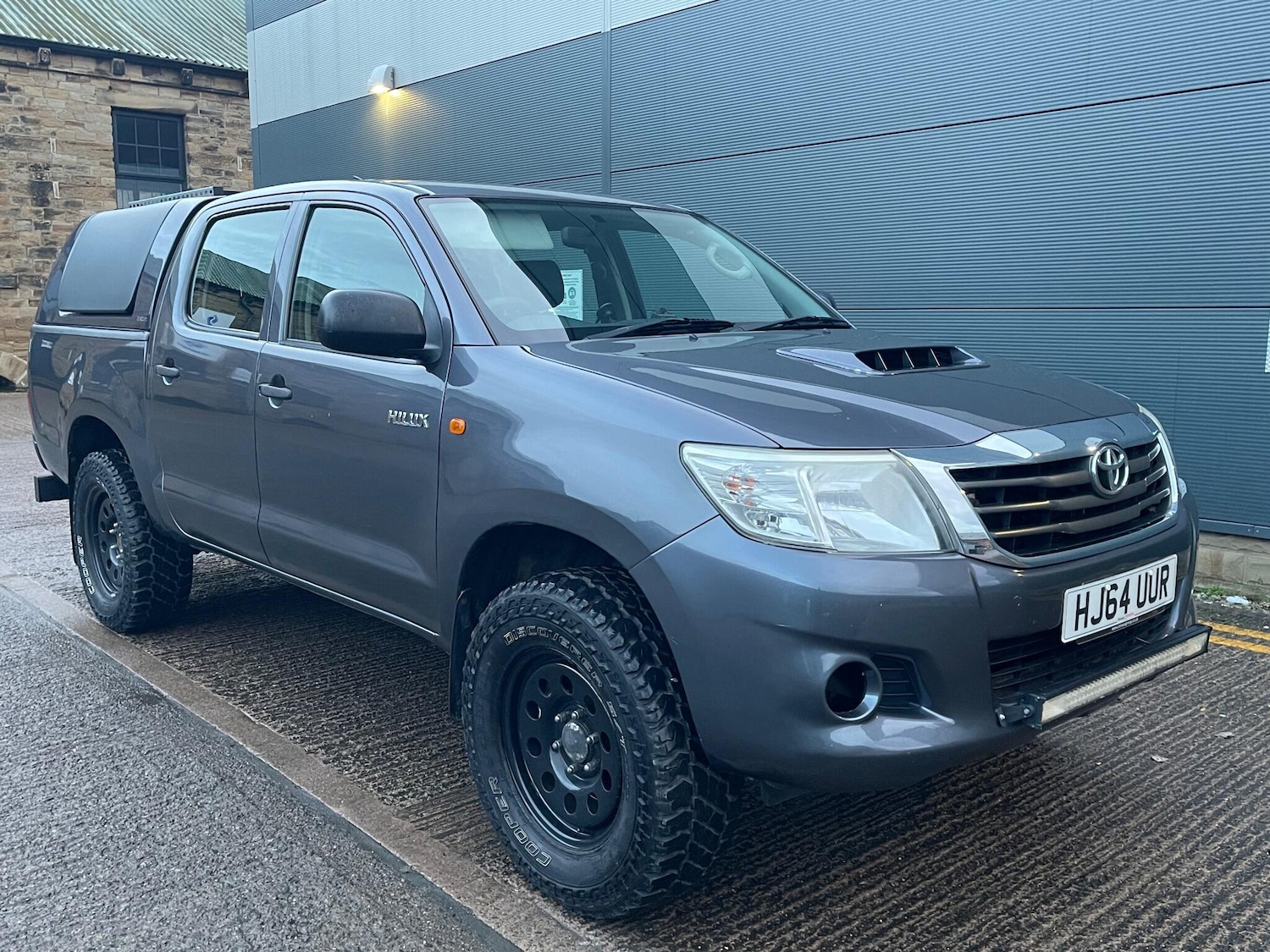 Used Toyota Hilux 2014 for sale - 77203515: Photo 2