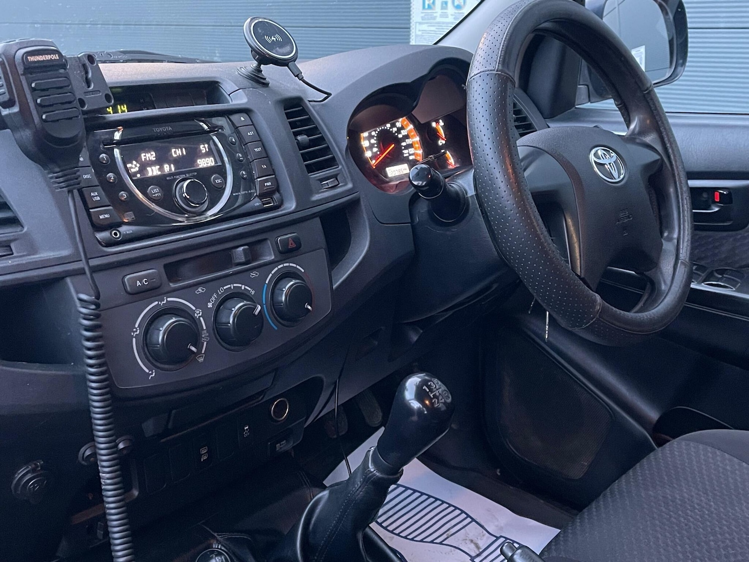 Used Toyota Hilux 2014 for sale - 77203515: Photo 57