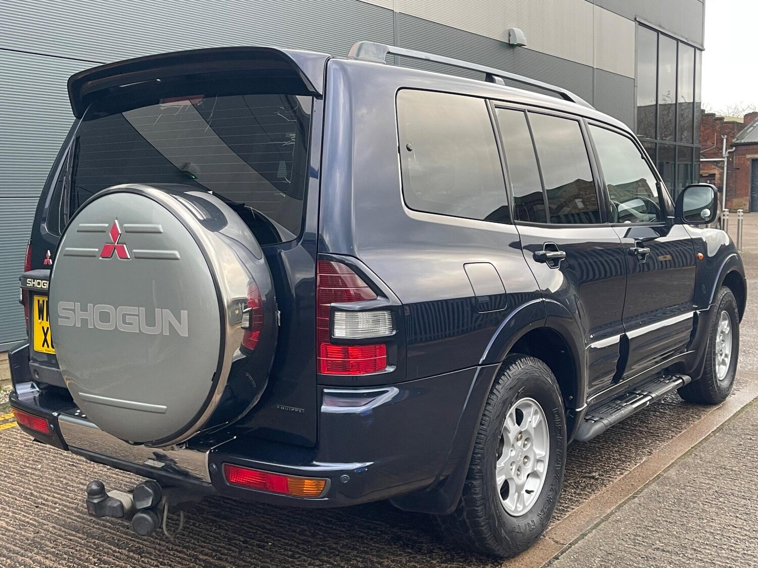 Used Mitsubishi Pajero for sale - 77496136: Photo 22