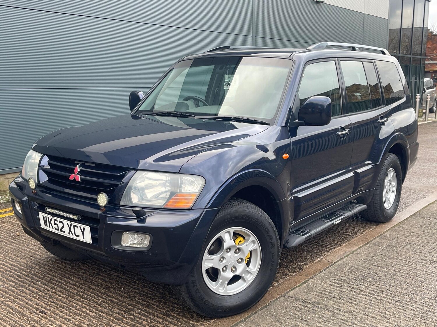 Used Mitsubishi Pajero for sale - 77496136: Photo 33