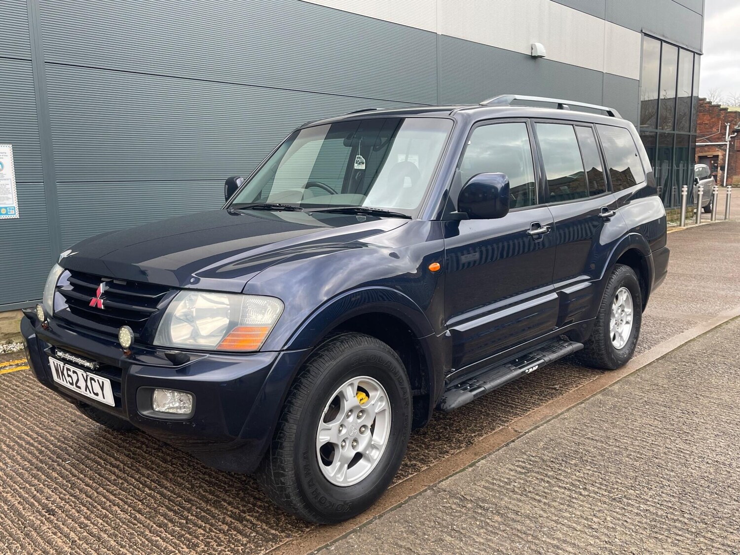 Used Mitsubishi Pajero for sale - 77496136: Photo 38