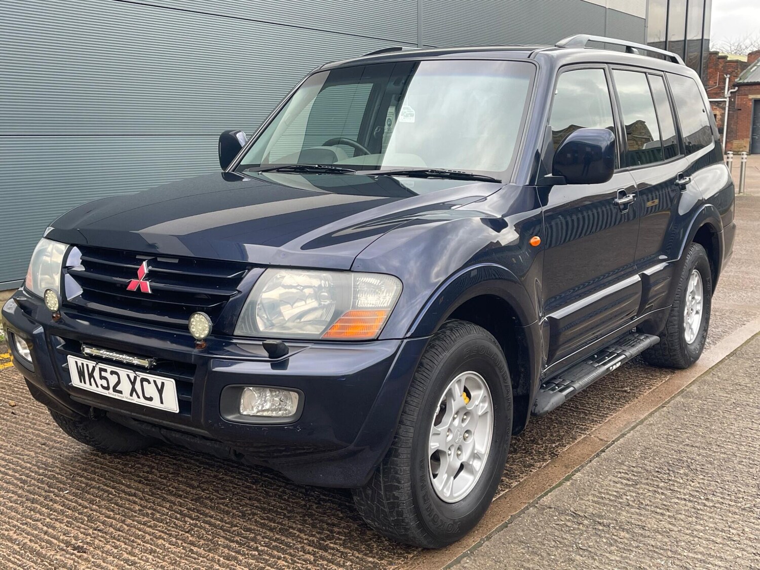 Used Mitsubishi Pajero for sale - 77496136: Photo 41