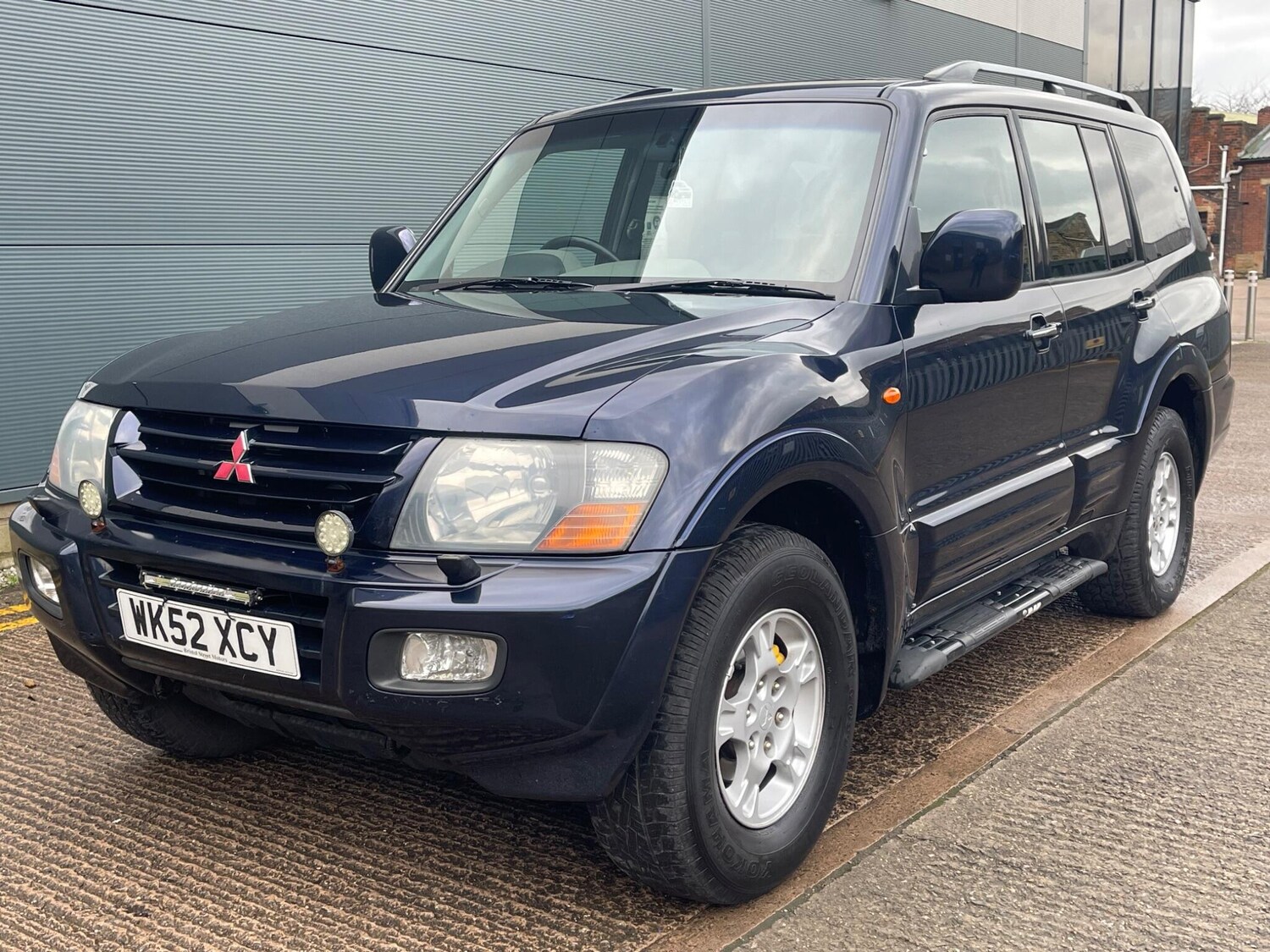 Used Mitsubishi Pajero for sale - 77496136: Photo 43