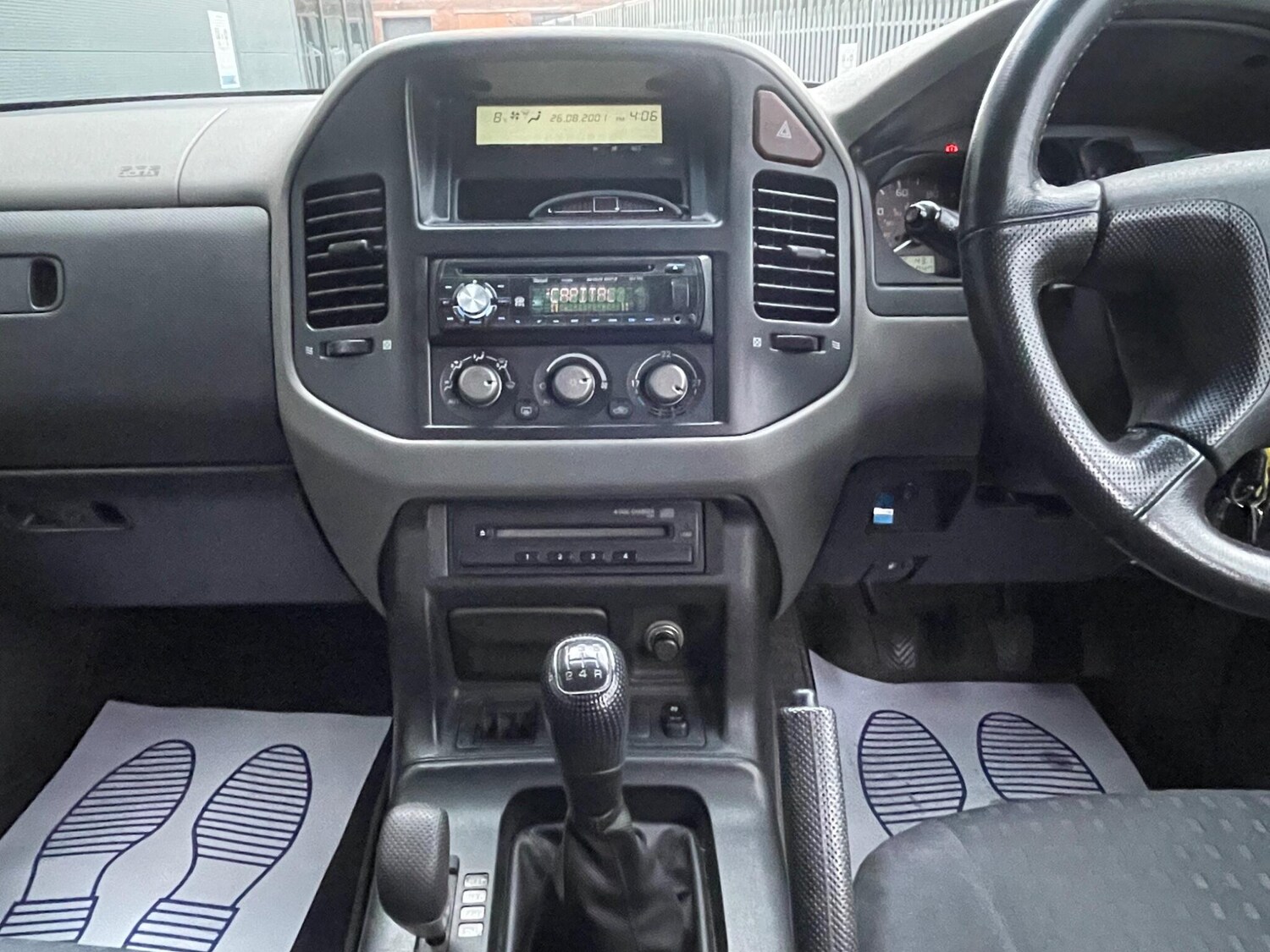 Used Mitsubishi Pajero for sale - 77496136: Photo 66