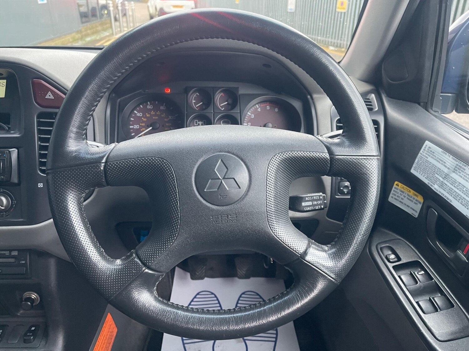 Used Mitsubishi Pajero for sale - 77496136: Photo 68