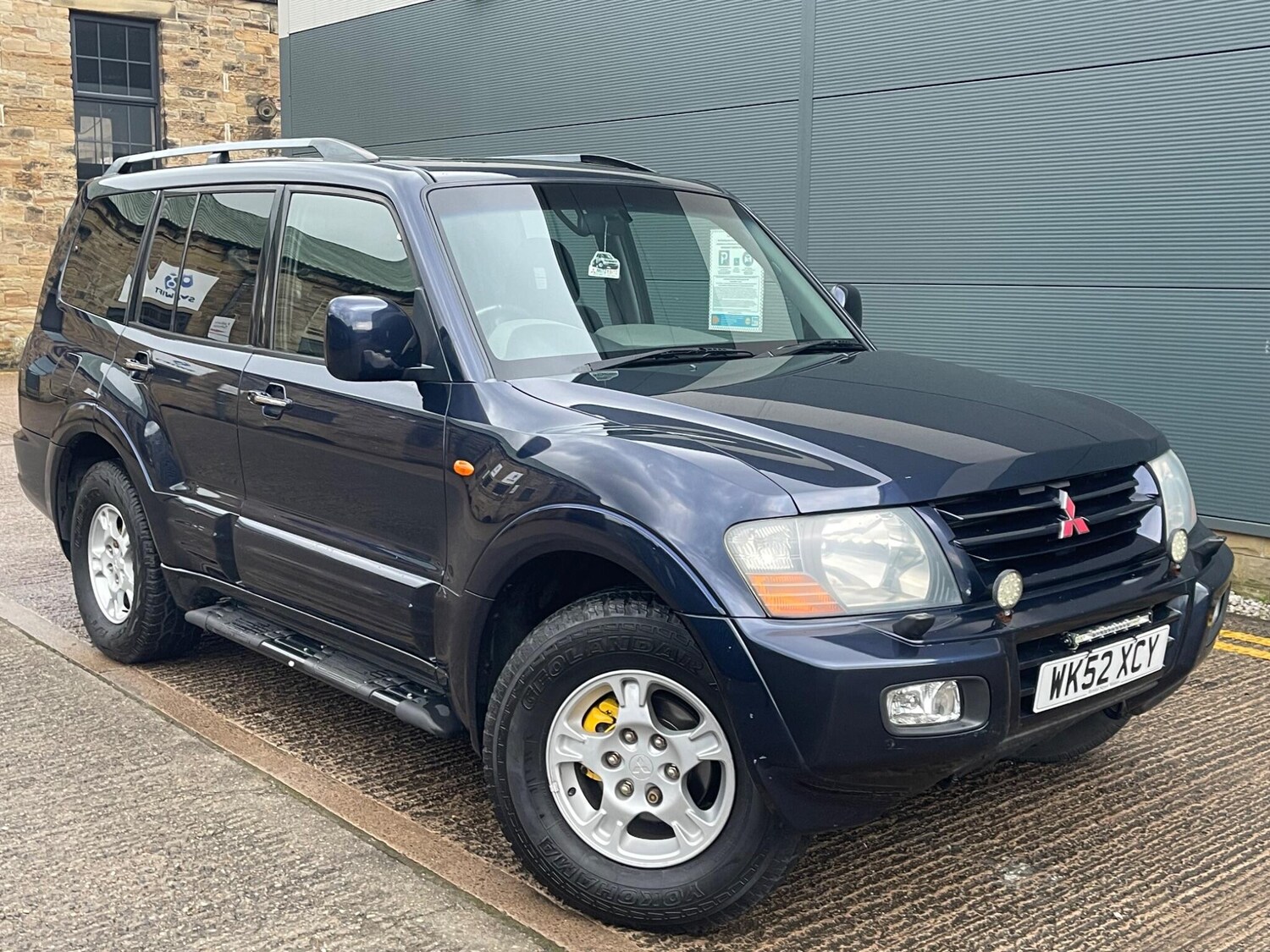 Used Mitsubishi Pajero for sale - 77496136: Photo 8